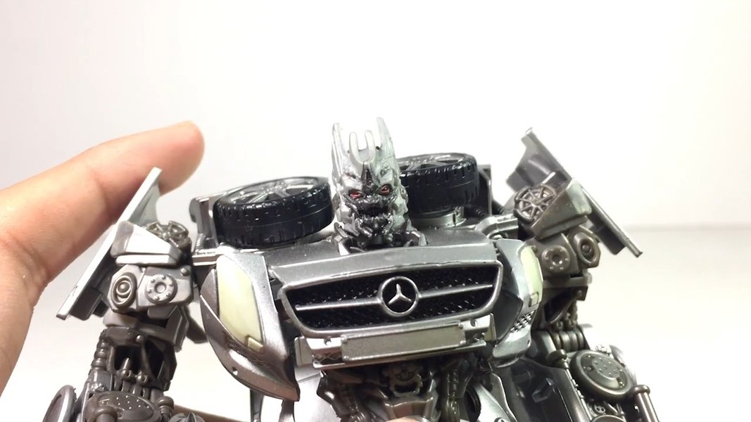 Studio Series SS 51 Deluxe Soundwave Video Review And Images 17 (17 of 27)